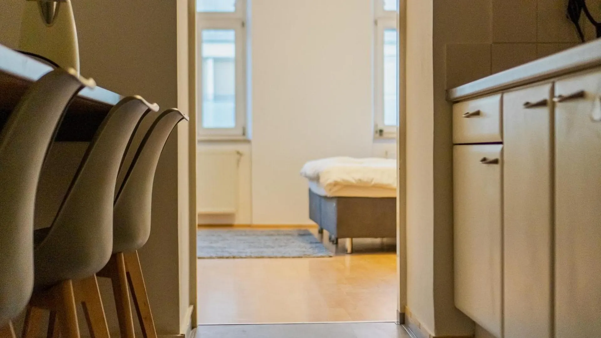 Garden-Eden Apartment Vienna