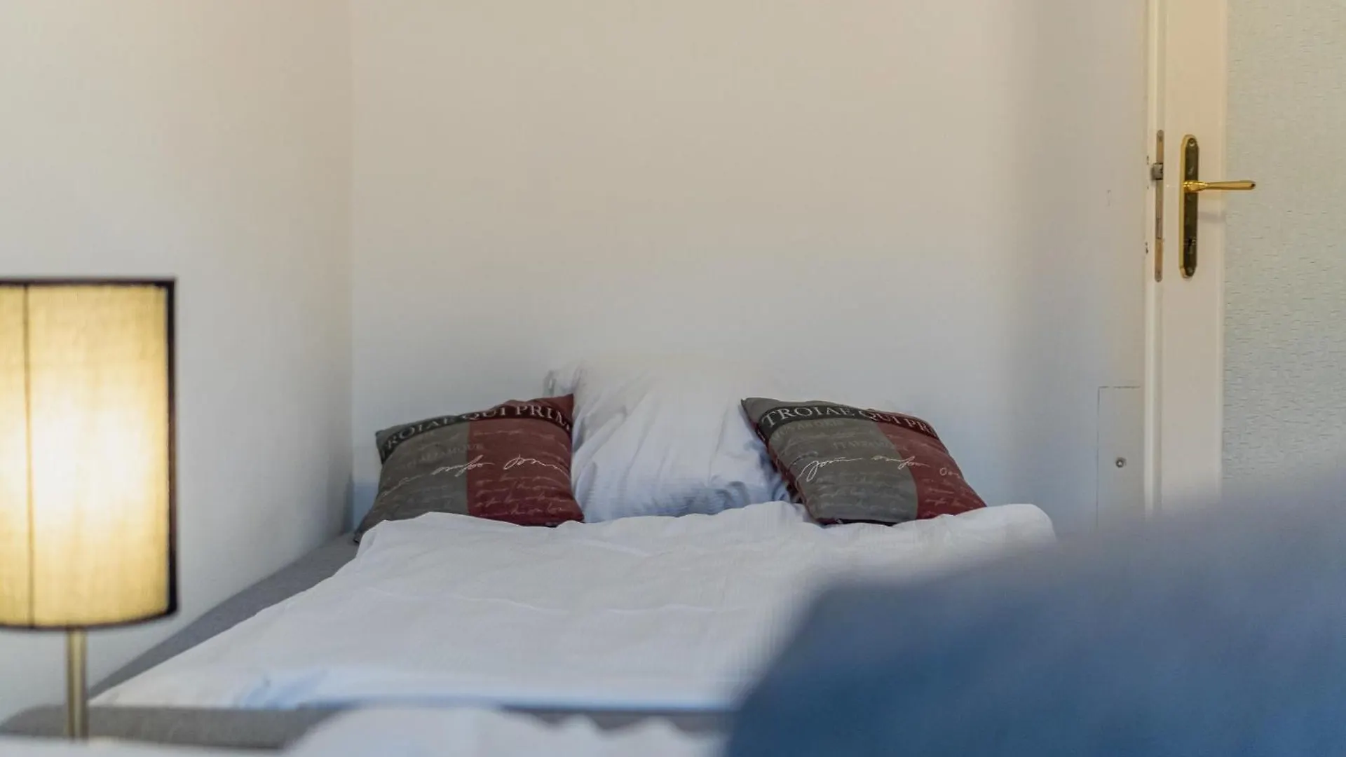 Garden-Eden Apartment Vienna Austria